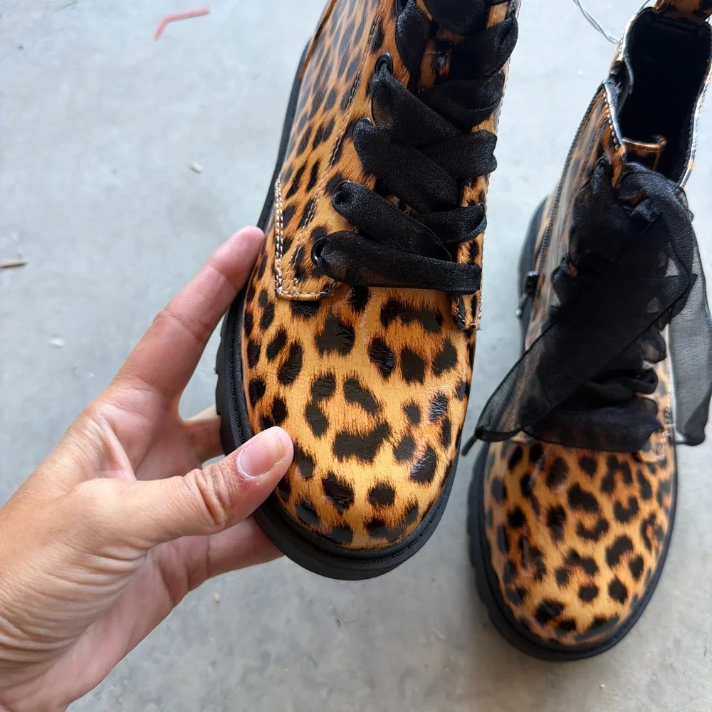 Kids Leopard‎ Print Patent Combat Boots Zip Up Lug Sole Ankle Boots Size 4